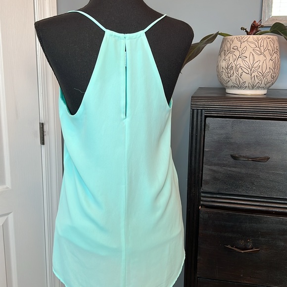 Small Petite Bundle of 4 BeBe, White House Black Market, Express, Under Armour - Picture 12 of 15